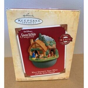 Hallmark Christmas Ornament Disney Snow White Seven Dwarfs 2004 AS IS UNTESTED